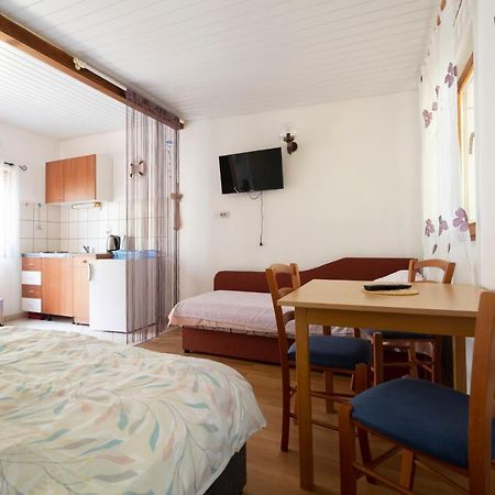 Studio Apartman Ema Gornji Karin Dış mekan fotoğraf