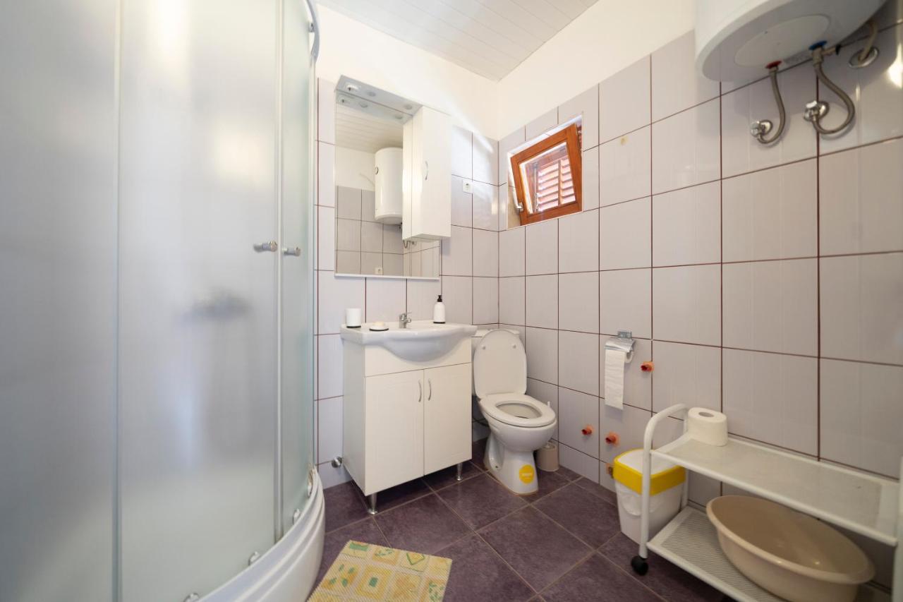 Studio Apartman Ema Gornji Karin Dış mekan fotoğraf